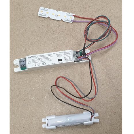 Fox lux noodset (incl. batterij), noodstrip en controlle LED